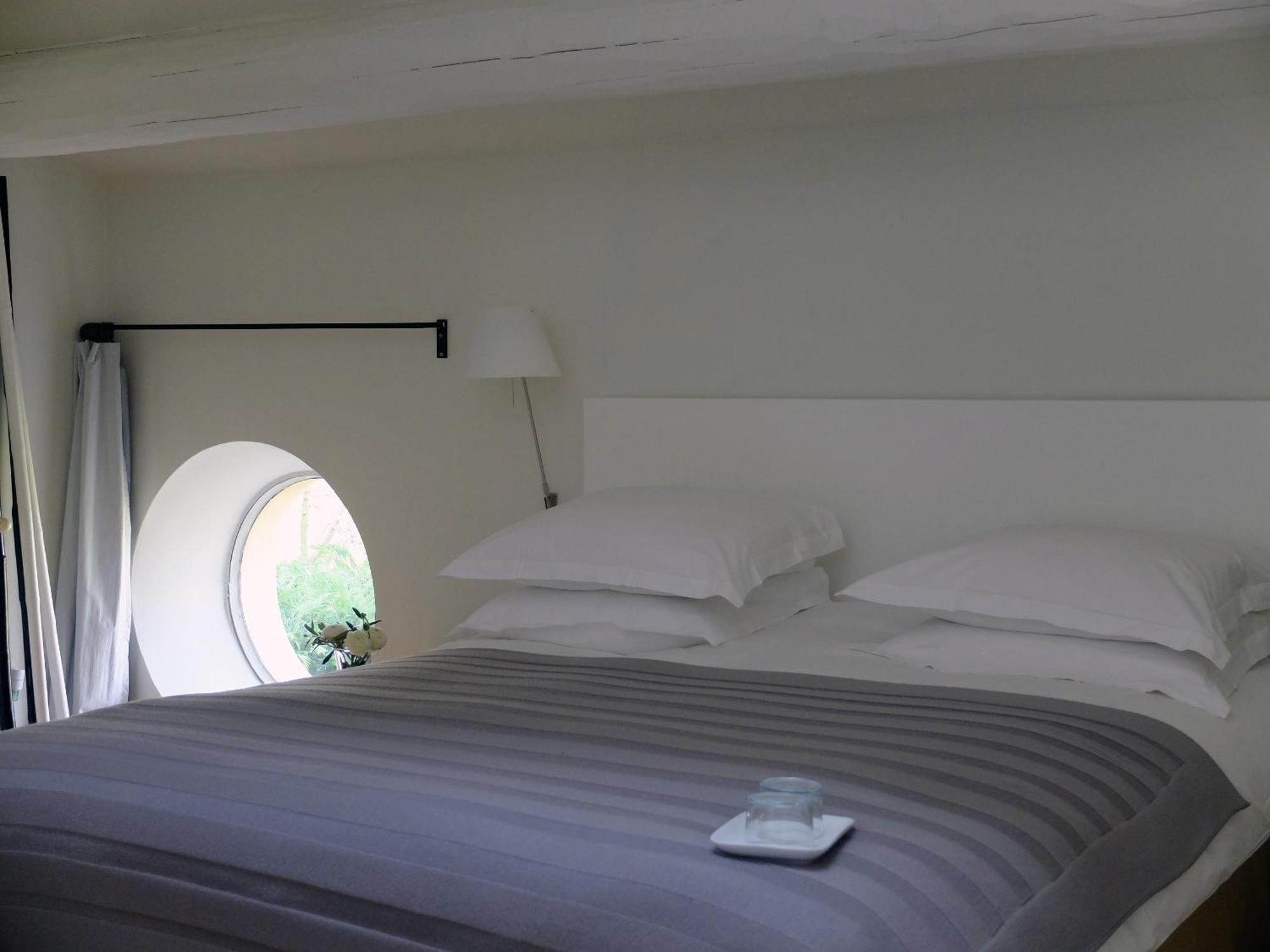 Mas Des Songes Hotel Monteux Ruang foto